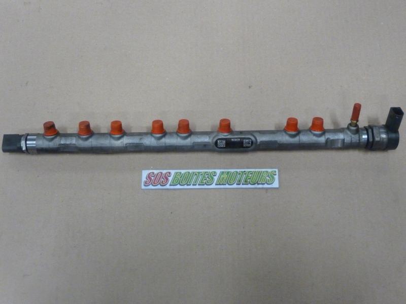 Rampe D'injection Avec Capteur Pour BMW 335i 330i 135i 3.0i - Référence Bosch 0281010565, Occasion
